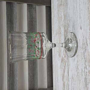 Vintage 1985 Arby’s Holly & Berry Christmas Goblet – Gold Rim